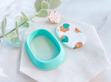 Curvy Square Shaped Polymer Clay Cutter | Fondant Cutter | Cookie Cutter in Round Centre Accent